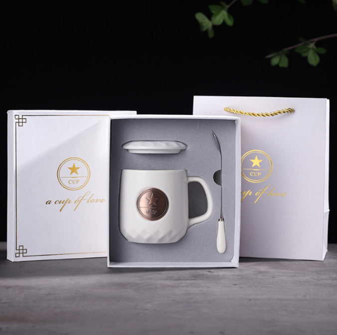 400ml Copper Metal Badge Logo Ceramic Coffee Mugs Gift Box Set With Lid Spoon And Handle